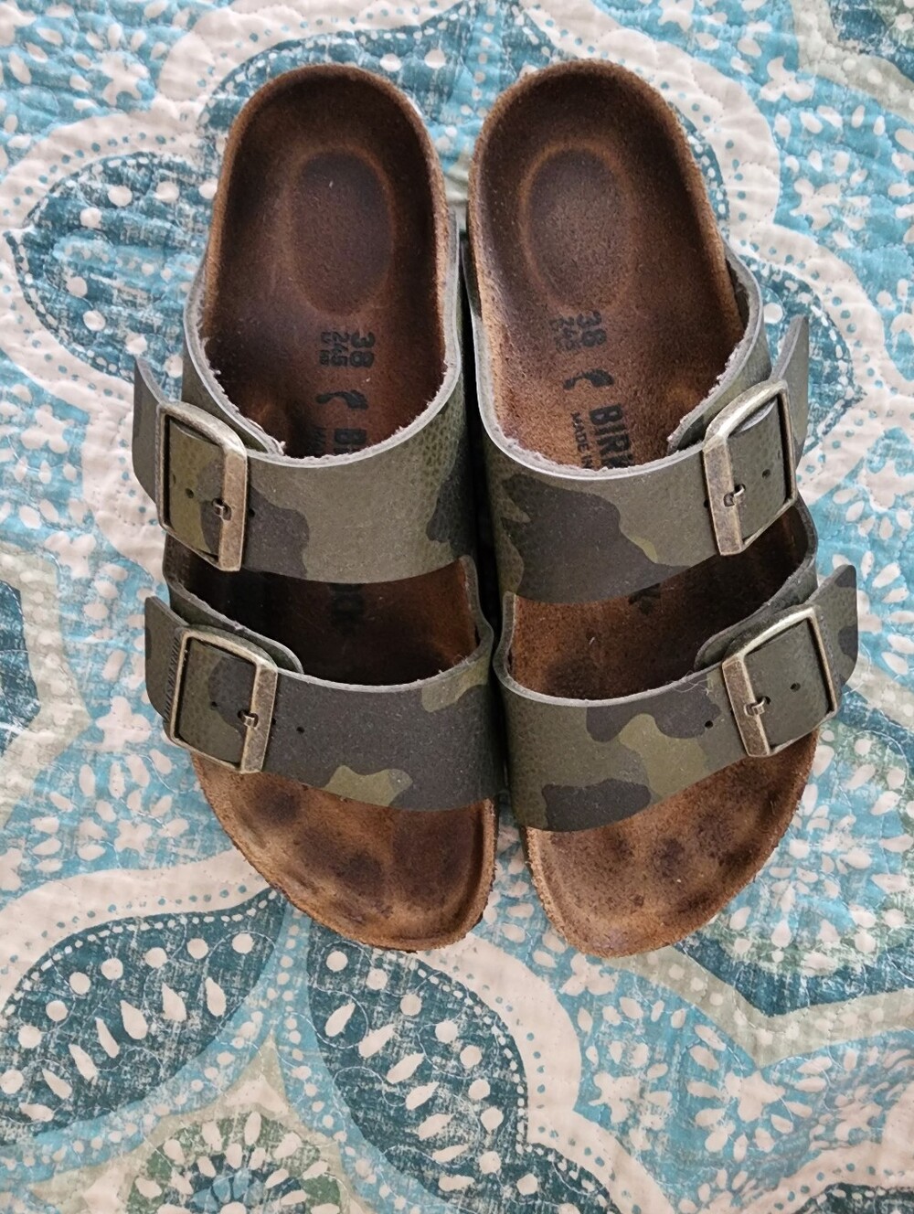 Birkenstock Womens 38 (7.5) Narrow Arizona Double Strap Sandals Olive Green Camo